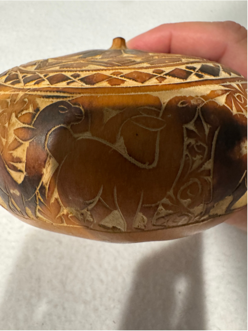 Unbranded Decorative Carved Animal & Floral Gourd Bowl One

Brown Tan From Peru - Picture 10 of 10
